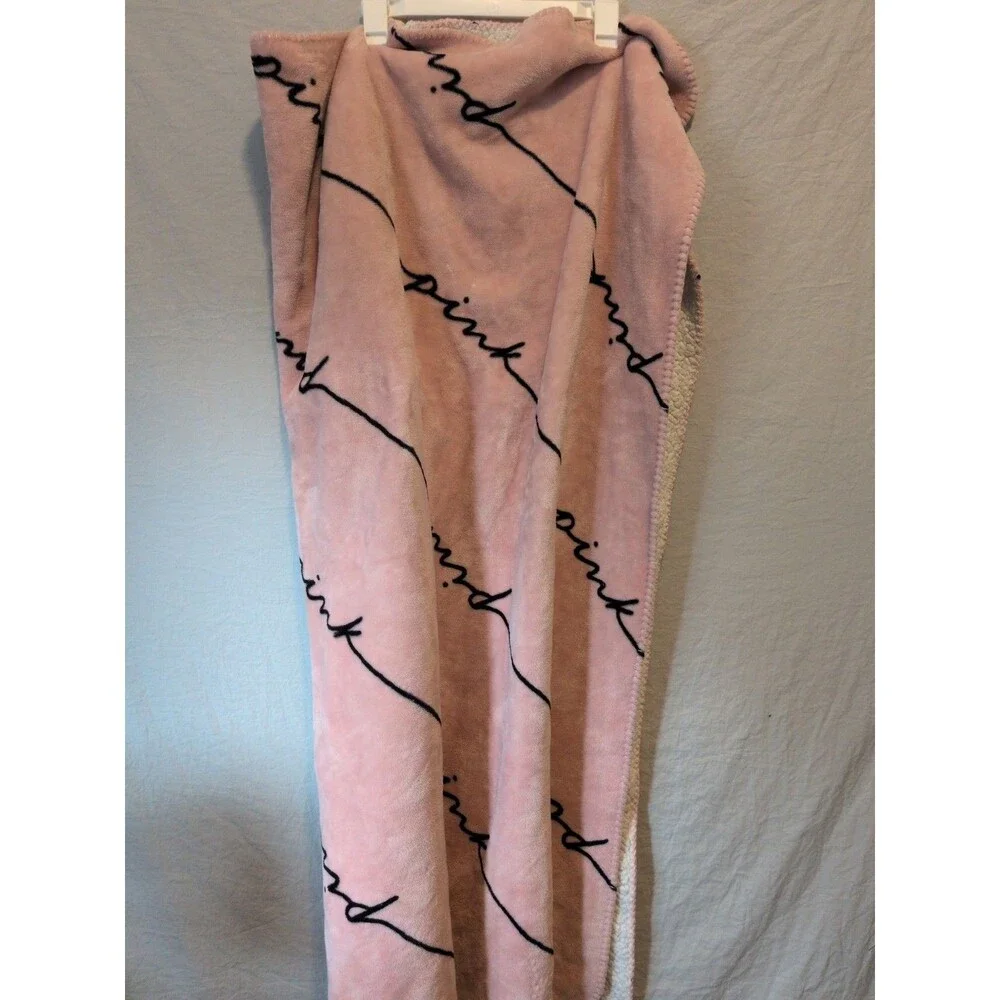 NEW Victoria’s Secret PINK Plush Blanket With Sherpa Lining 60x50 Pink